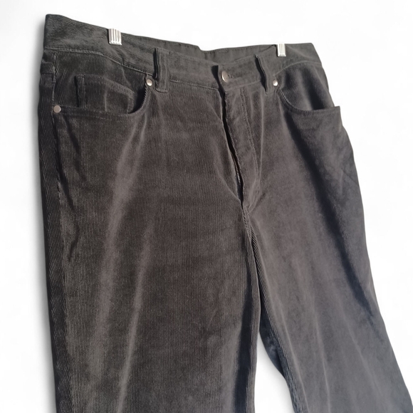 Hiltl Men’s Charcoal Corduroy Trousers Size 36x34 German Engineered Luxury Pants - Picture 1 of 9